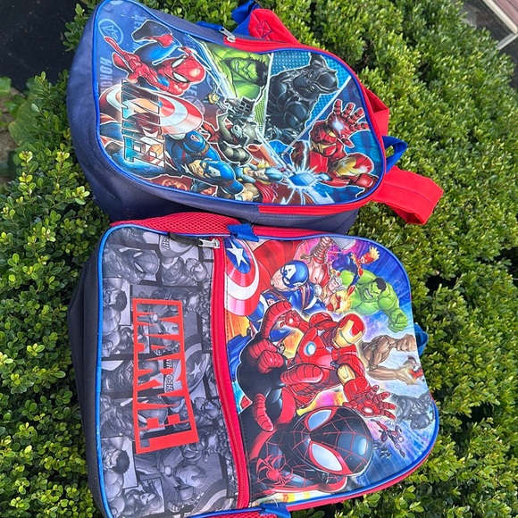Marvel bundle of two backpacks - Picture 2 of 11